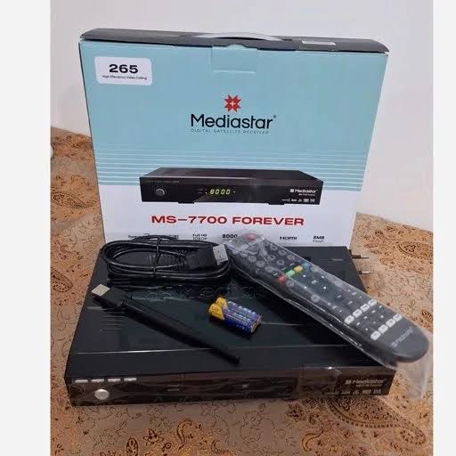 مدیااستار V7700 Forever