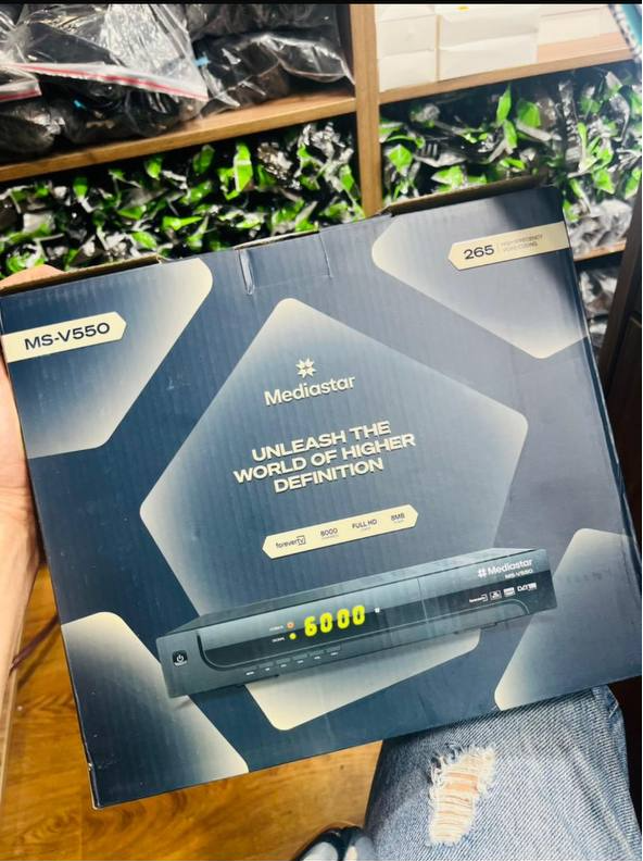 مدیااستار V550